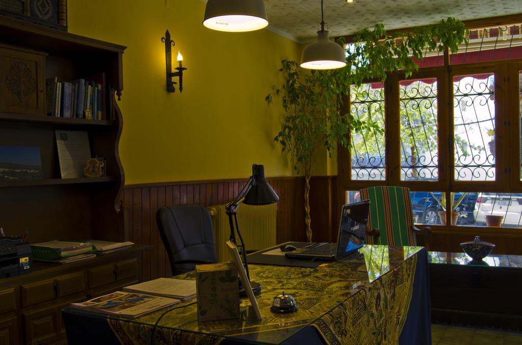 Válor 佩迪塞斯旅馆酒店 外观 照片